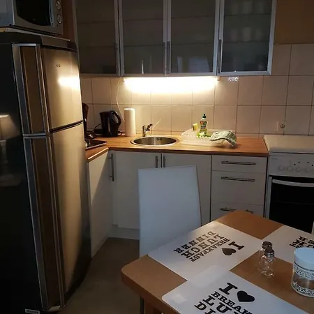 Koln-bonn Apartment *